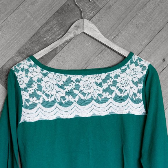 green love sleeve cotton top with applique - Picture 5 of 6